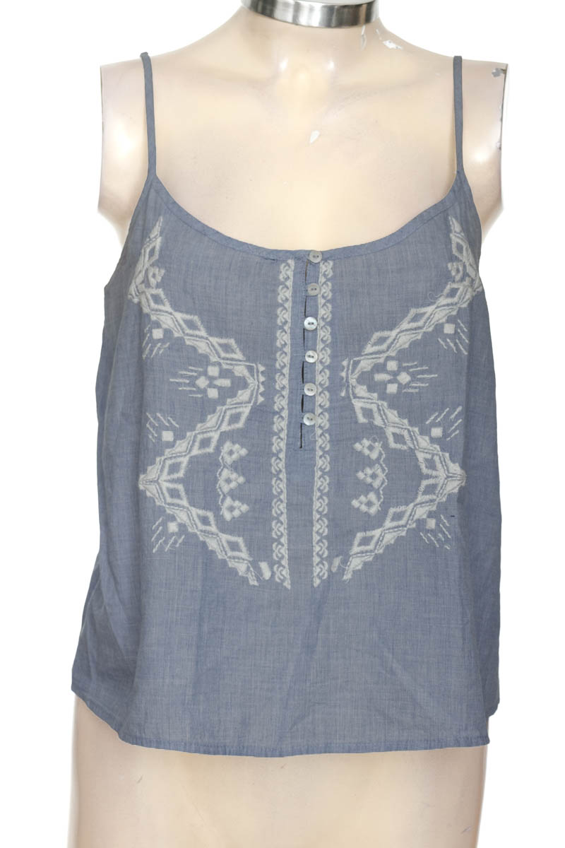 Top / Camiseta color Azul - Stradivarius
