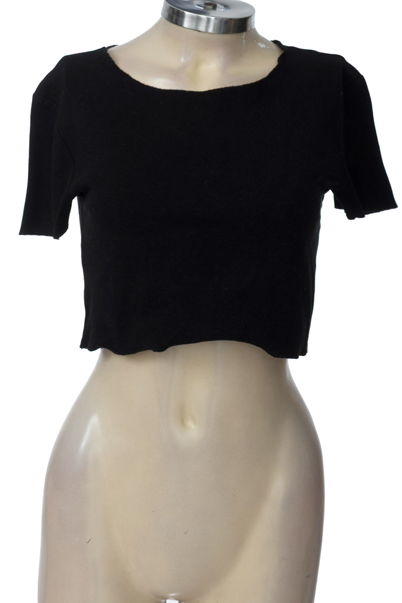 Top / Camiseta color Negro - Zara