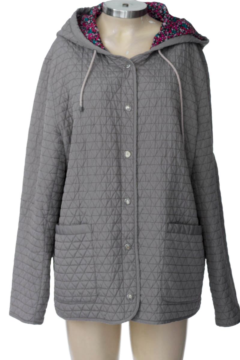 Chaqueta / Abrigo color Gris - Newboat