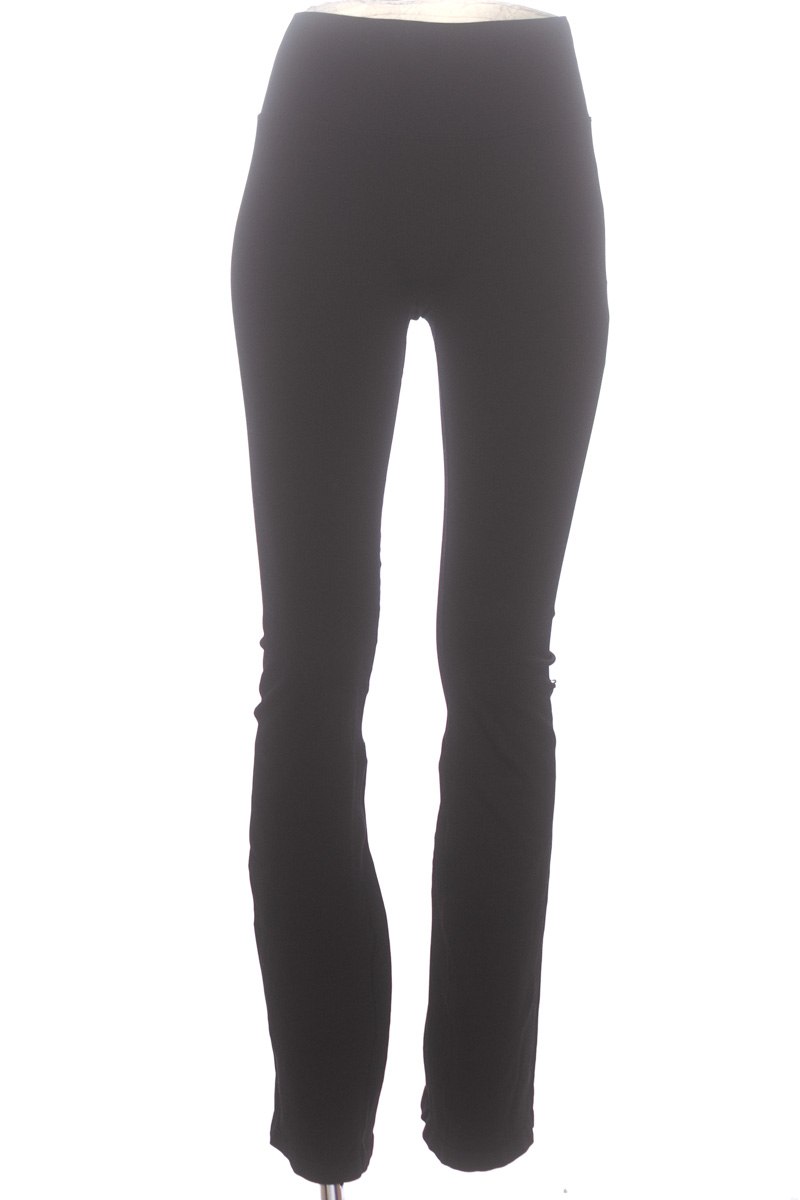 Ropa Deportiva / Salida de Baño color Negro - H&M