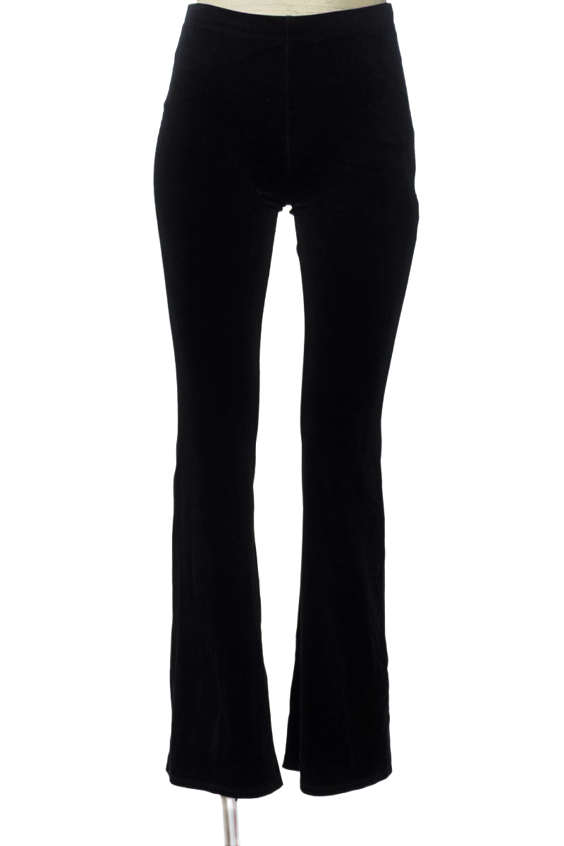 Pantalones color Negro - Divided by H&M