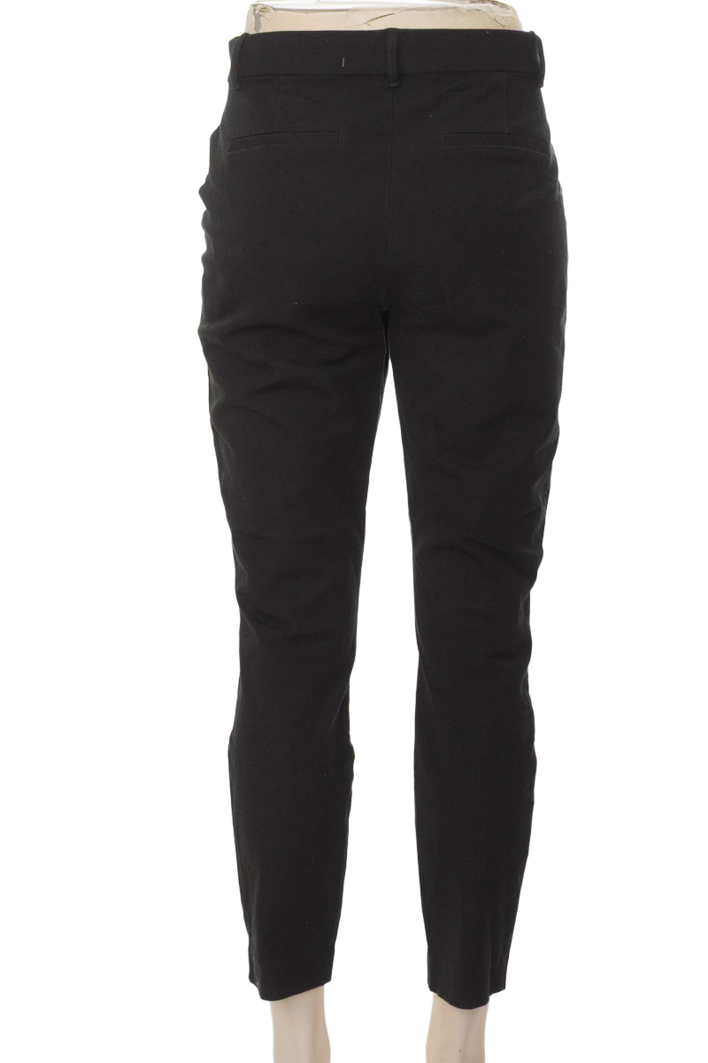 Pantalones color Negro - GAP