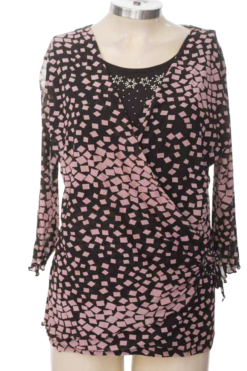 Blusa color Negro - Closeando