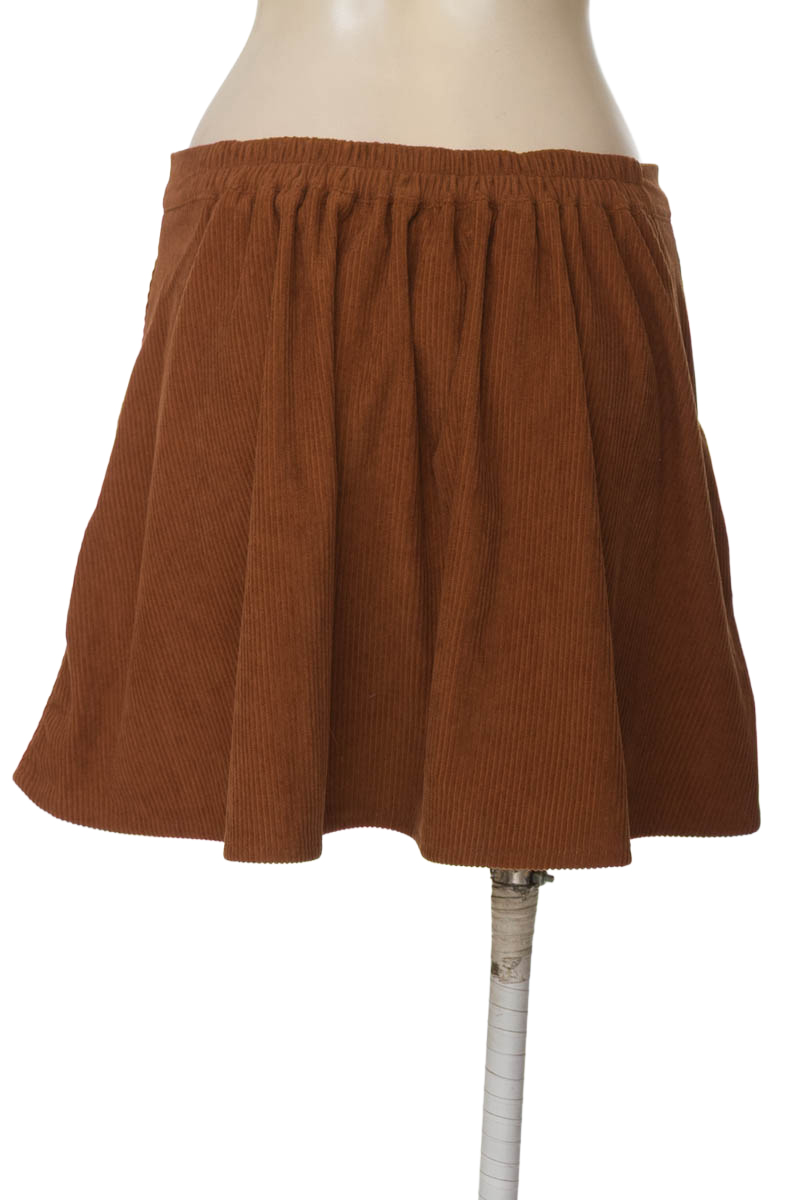 Falda color Café - Closeando