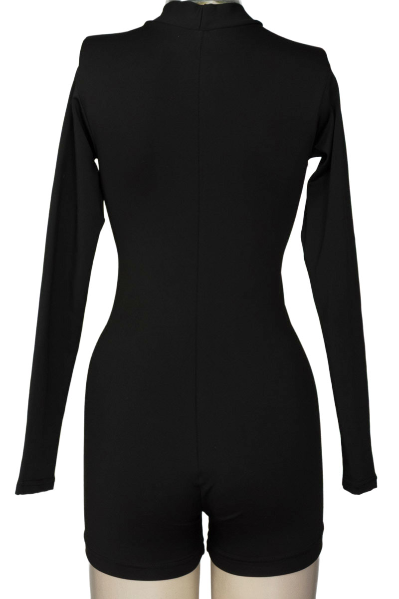 Ropa Deportiva / Salida de Baño color Negro - Closeando