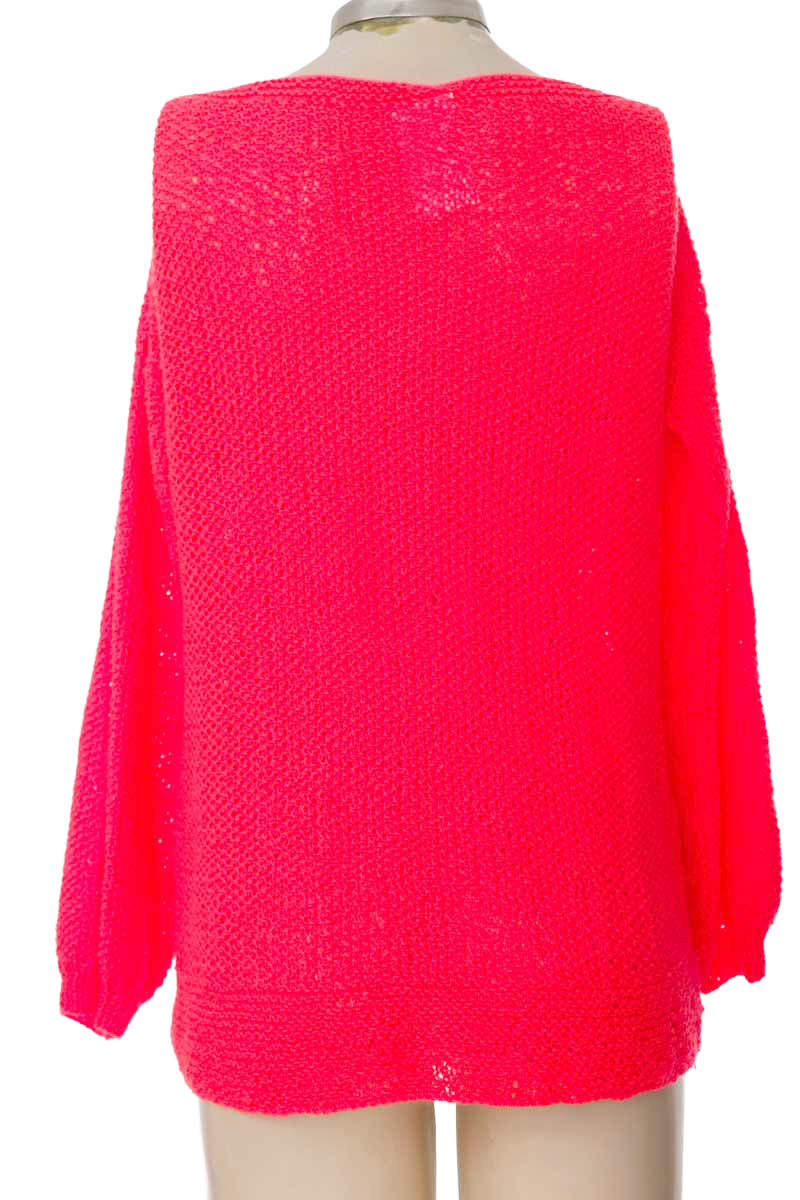 Sweater color Fucsia - Closeando