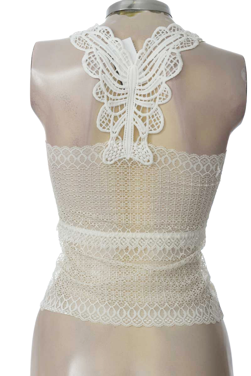 Top / Camiseta color Blanco - Lili pink