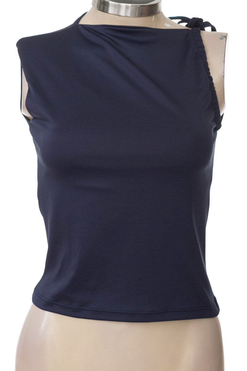 Top / Camiseta color Azul - Closeando
