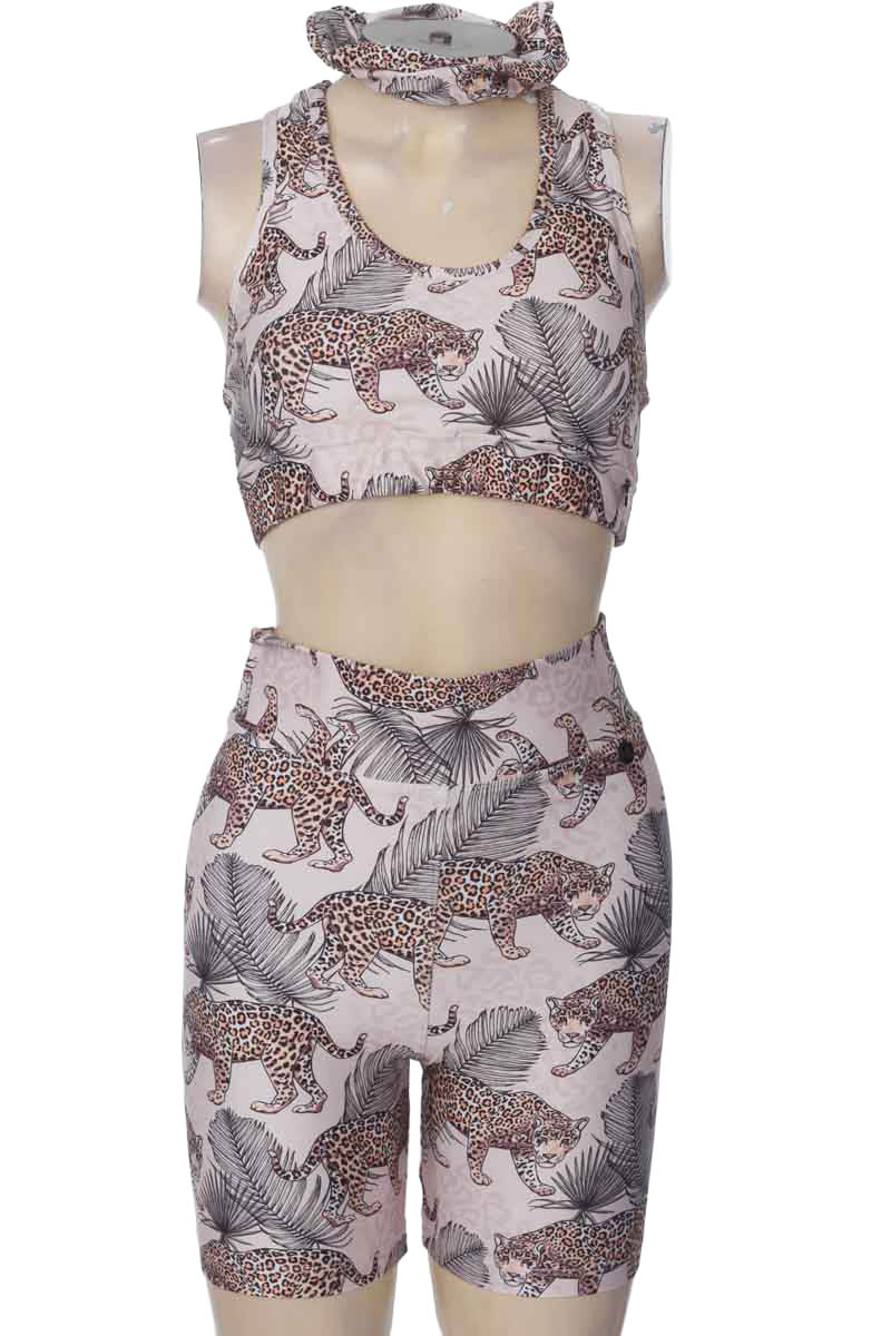 Ropa Deportiva / Salida de Baño color Rosado - Be Summa