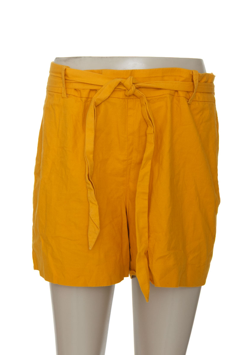 Short color Mostaza - PATPRIMO