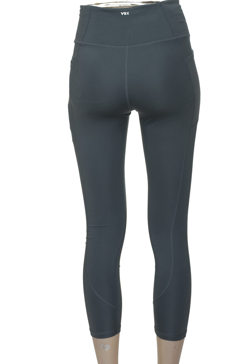 Ropa Deportiva / Salida de Baño color Gris - VSX