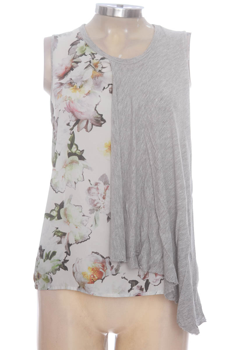 Top / Camiseta color Estampado - Zara