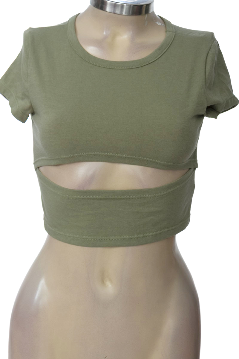 Top / Camiseta color Verde - Loguin