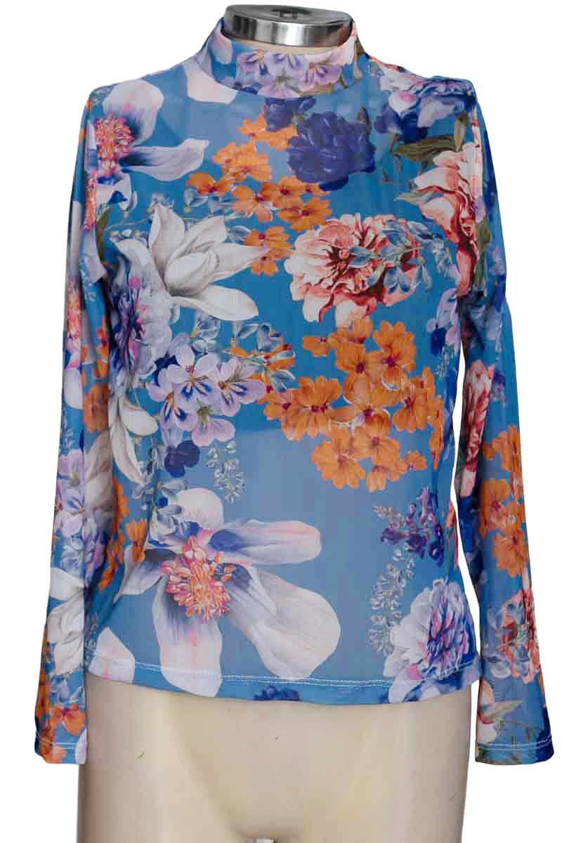 Top / Camiseta color Azul - Closeando