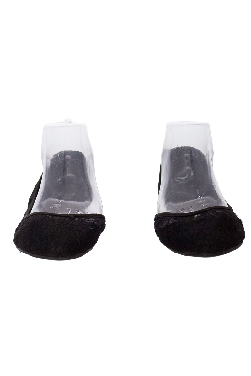 Zapatos color Negro - CL By Laundry