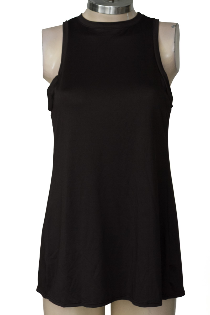 Top / Camiseta color Negro - Real Human