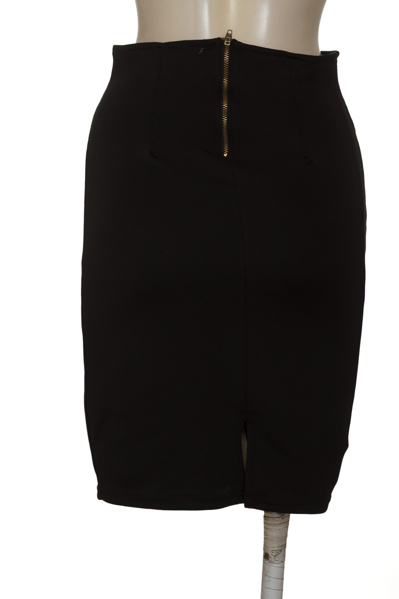 Falda color Negro - Closeando