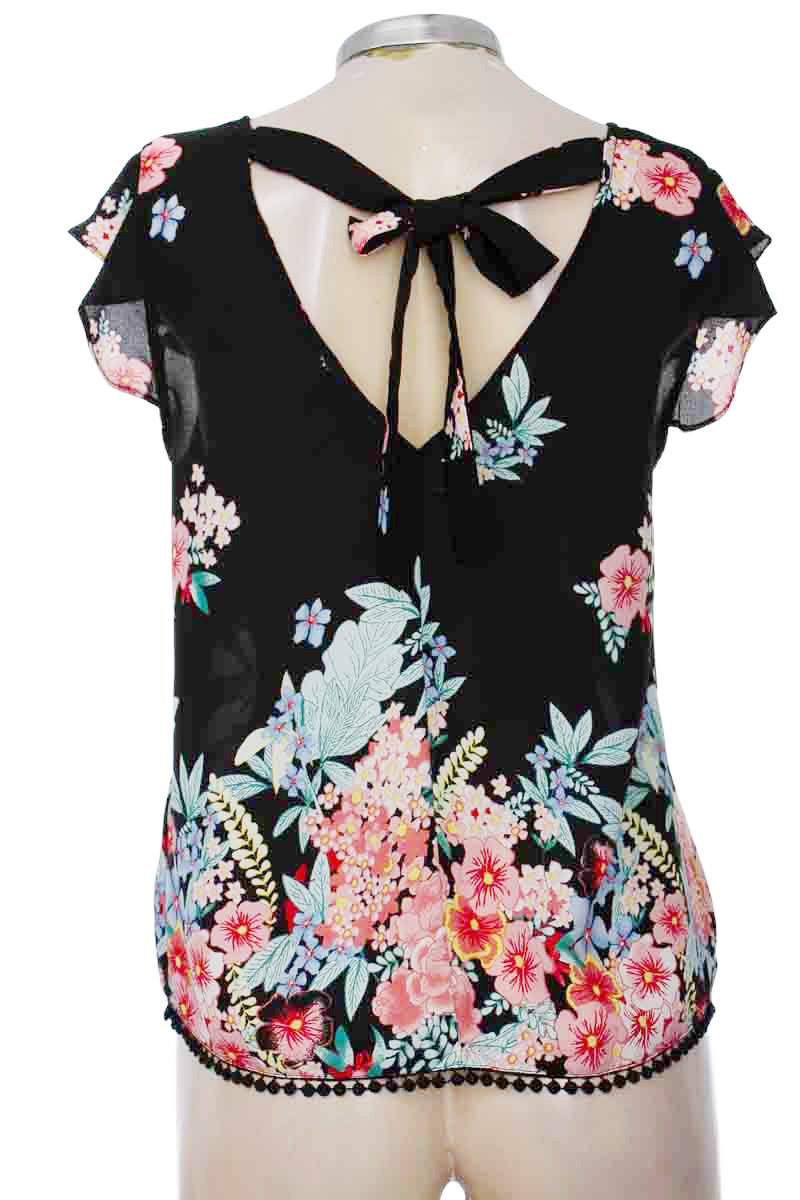 Blusa color Negro - Twine & String