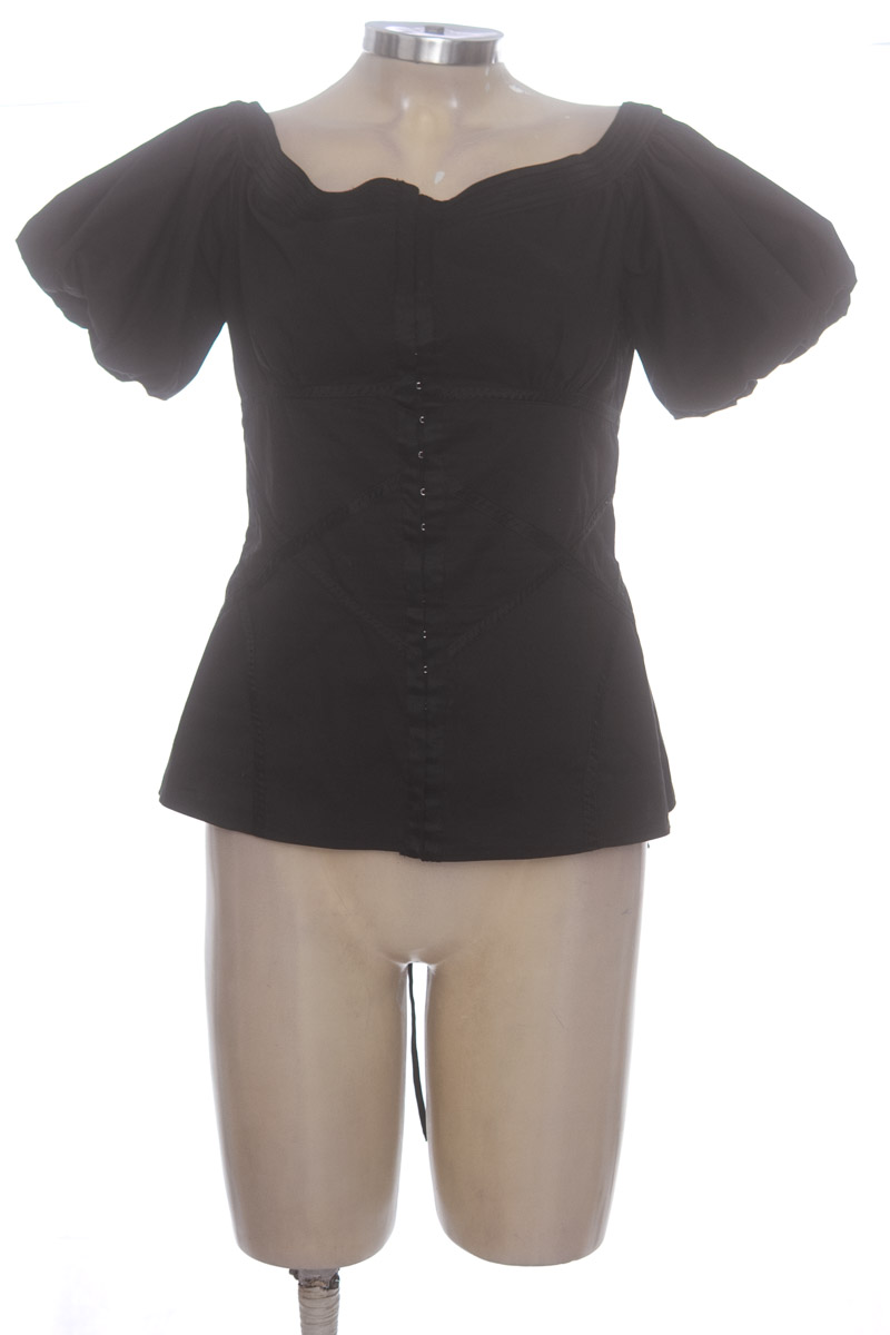 Top / Camiseta color Negro - BEBE