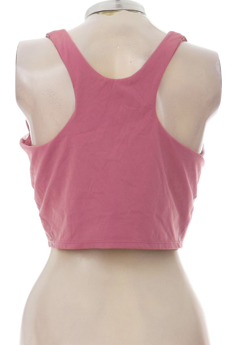 Ropa Deportiva / Salida de Baño color Fucsia - Avía
