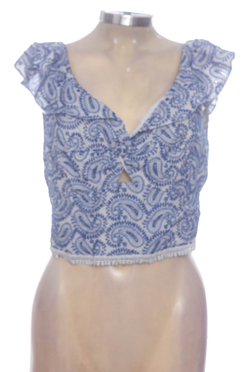 Top / Camiseta color Azul - Studio F
