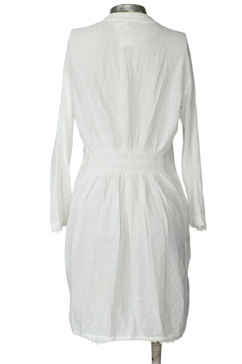 Ropa Deportiva / Salida de Baño color Blanco - Closeando