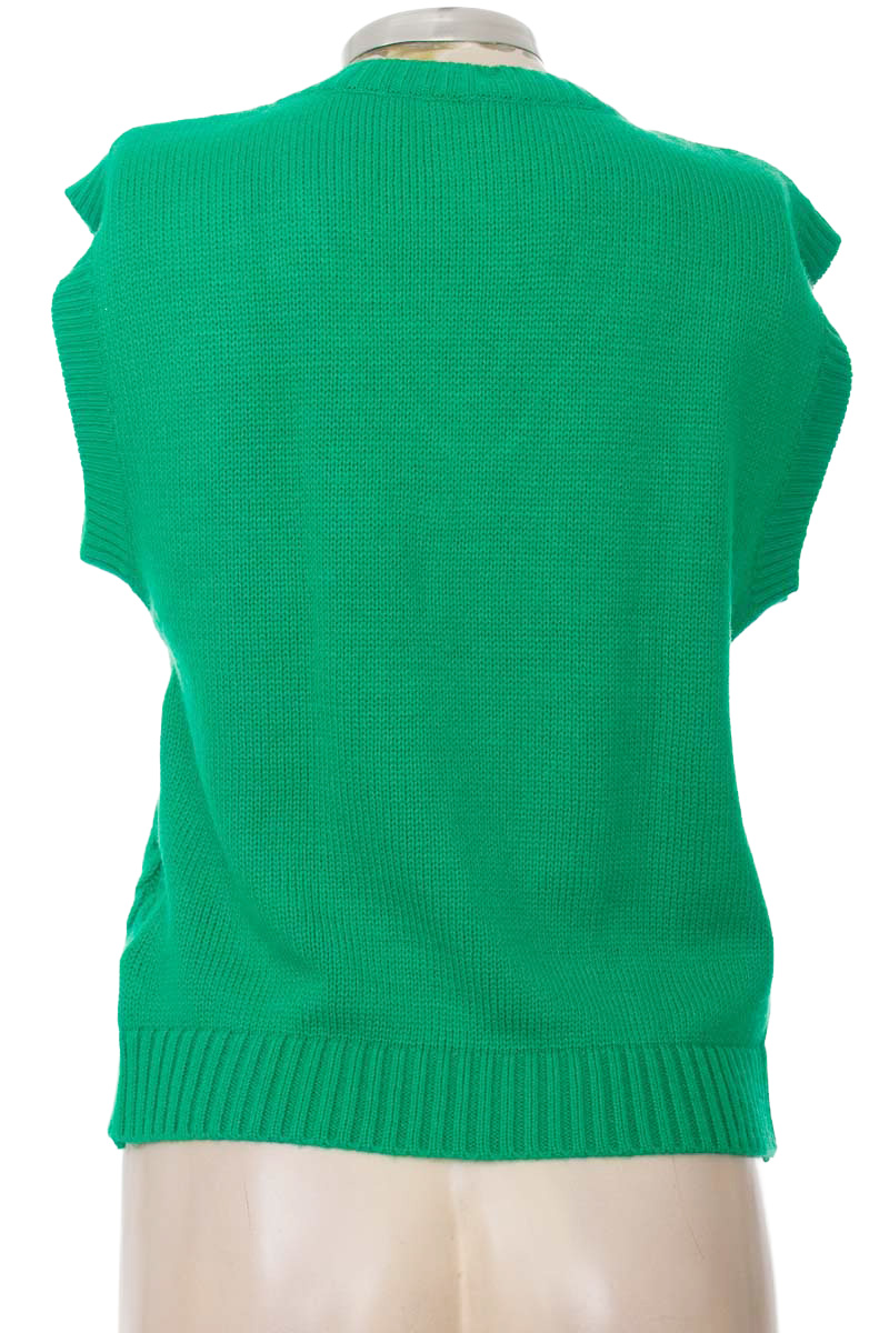 Sweater color Verde - Closeando