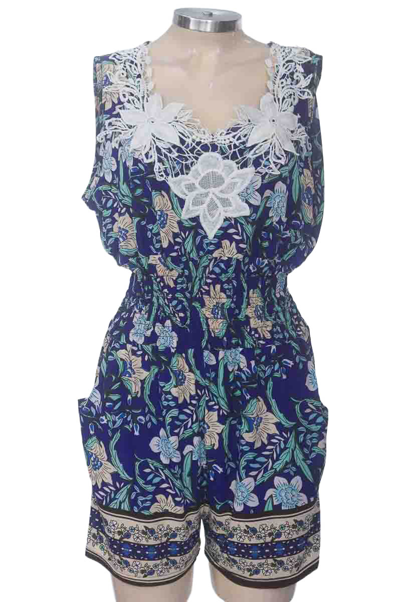 Vestido / Enterizo color Azul - Closeando