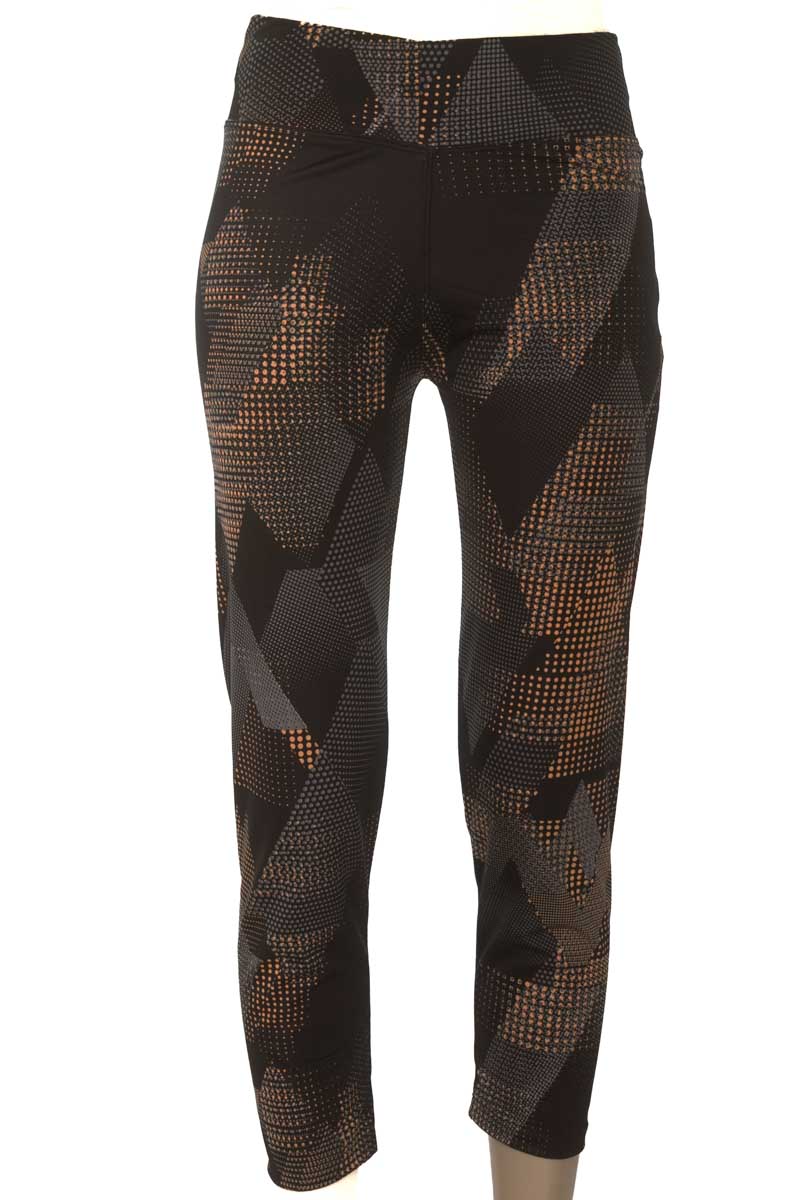 Ropa Deportiva / Salida de Baño color Negro - Closeando