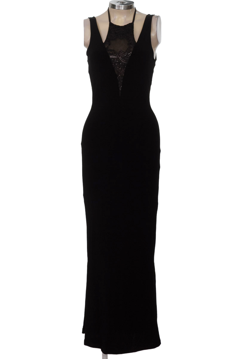 Vestido / Enterizo color Negro - Studio F