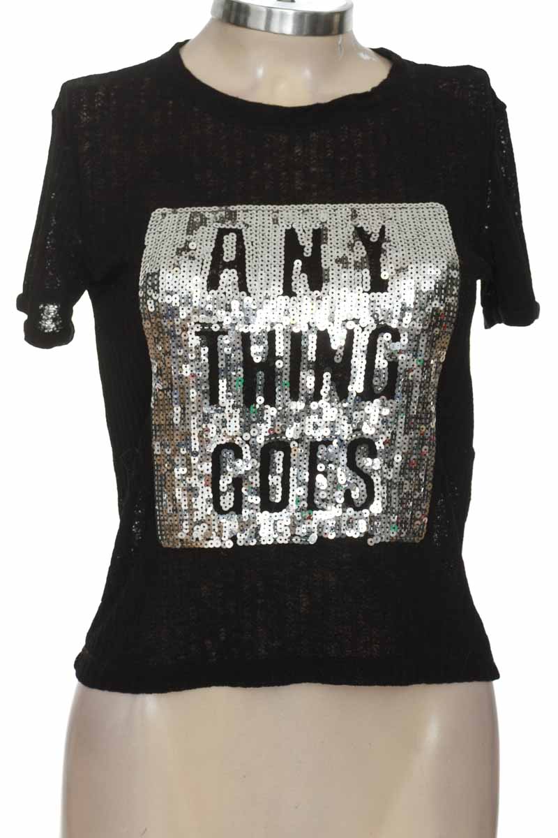 Top / Camiseta color Negro - Koaj