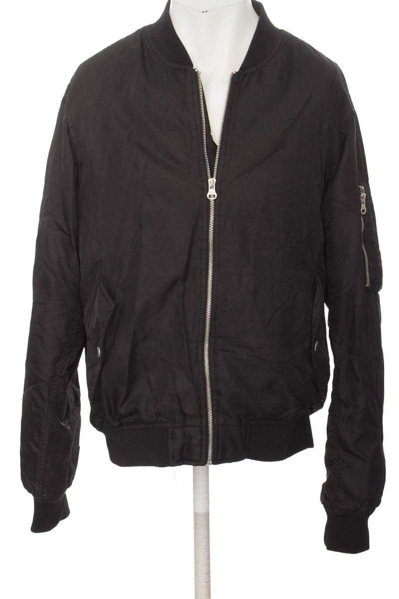 Chaqueta color Negro - Pull & Bear