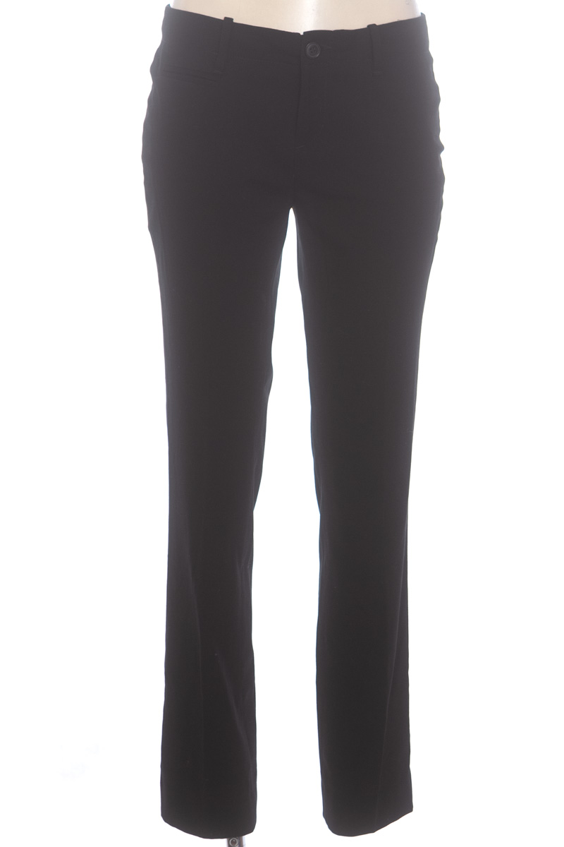Pantalones color Negro - Armi