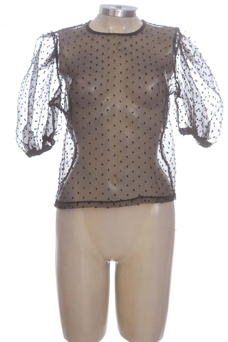 Top / Camiseta color Negro - Zara
