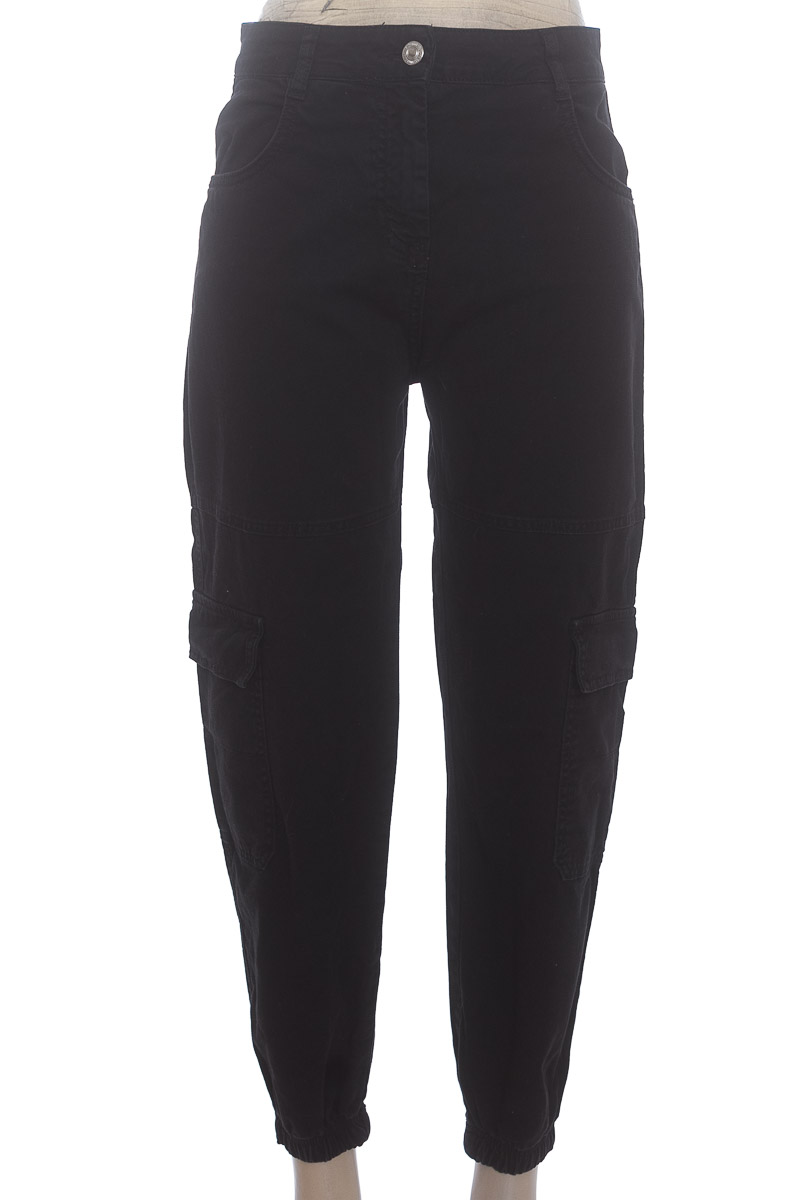 Pantalones color Negro - Bershka