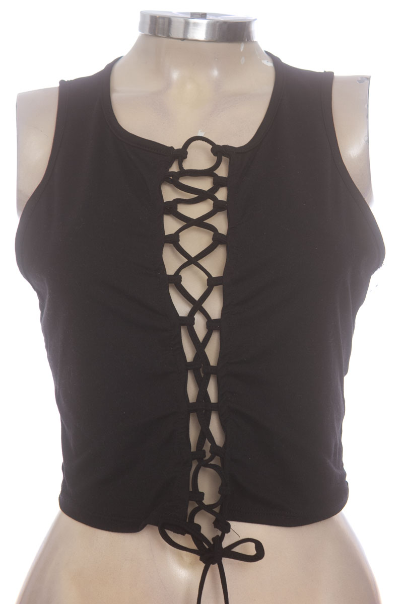 Top / Camiseta color Negro - Pacífika