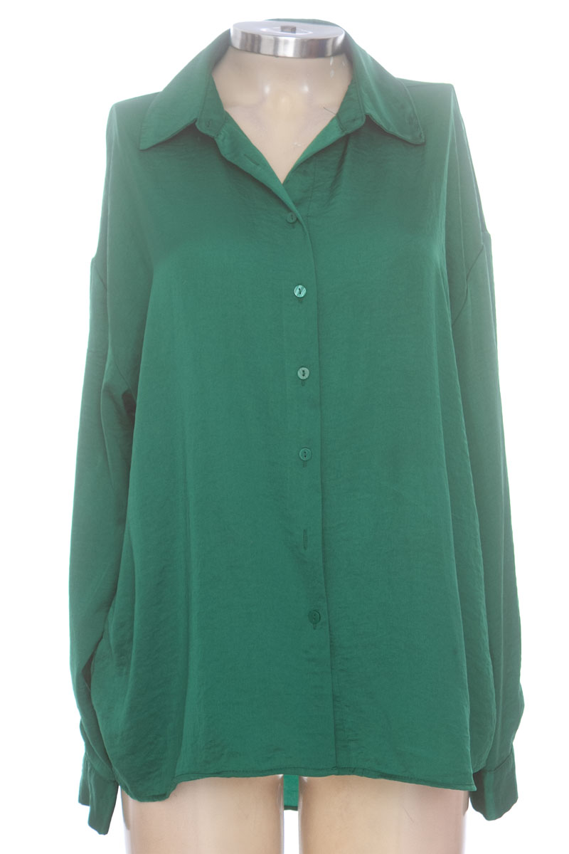 Blusa color Verde - Stradivarius
