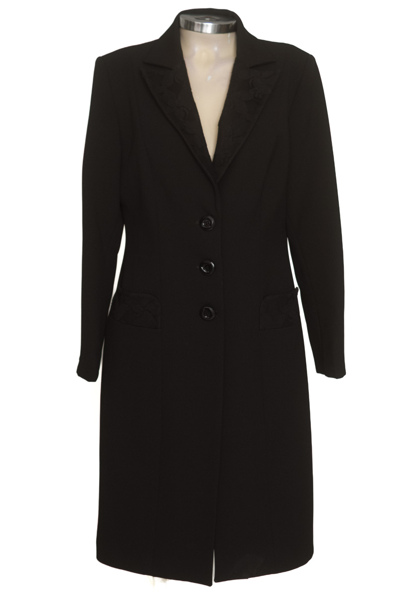 Chaqueta / Abrigo color Negro - Victoria Fashion