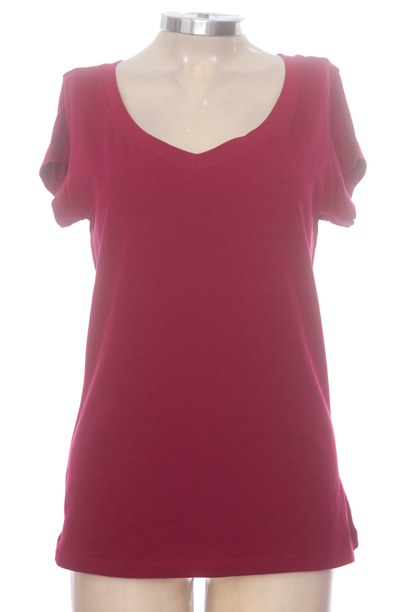 Top / Camiseta color Morado - Arkitect