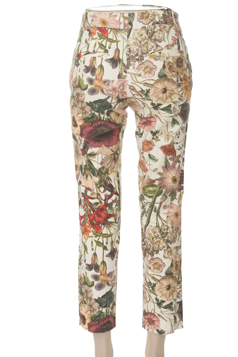 Pantalones color Beige - Zara