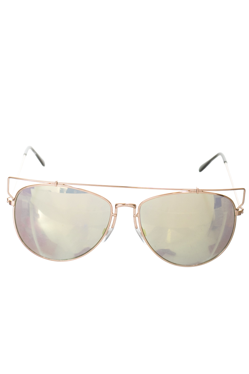 Accesorios color Dorado - Cy.zone