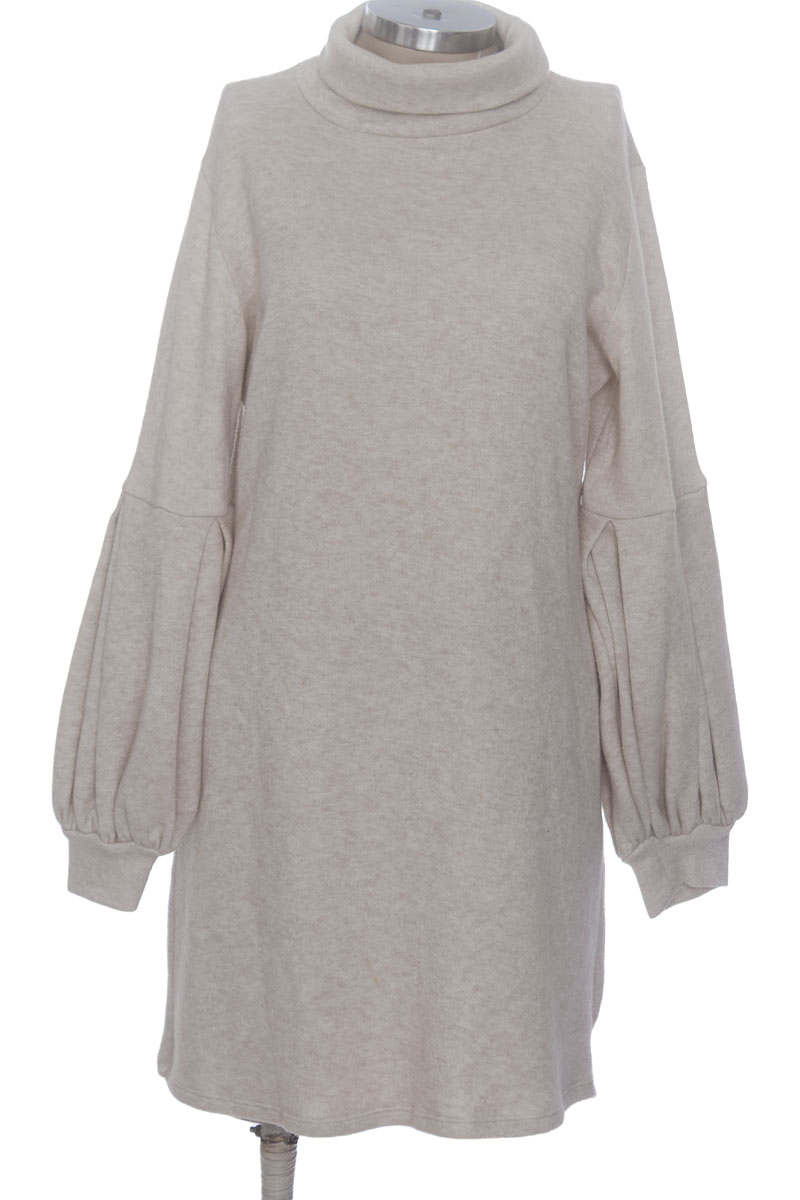 Vestido / Enterizo color Beige - ELA