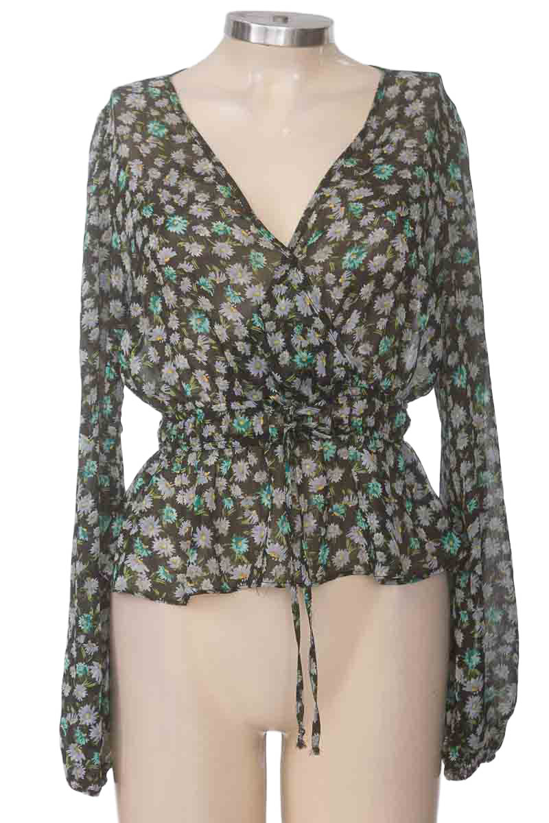 Blusa color Verde - Stradivarius