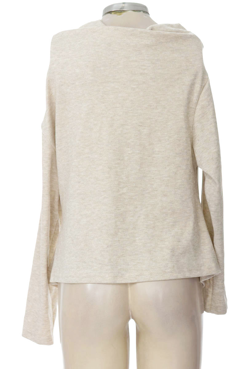 Sweater color Beige - Closeando