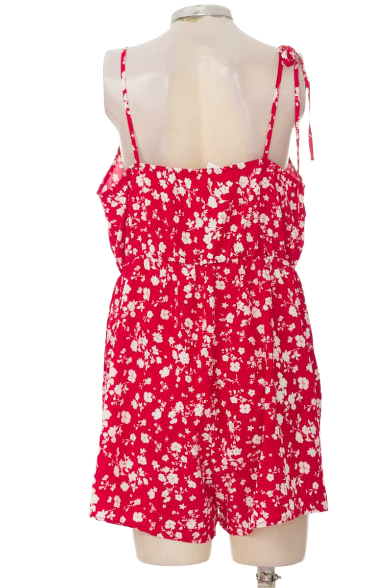 Top / Camiseta color Vinotinto - Shein