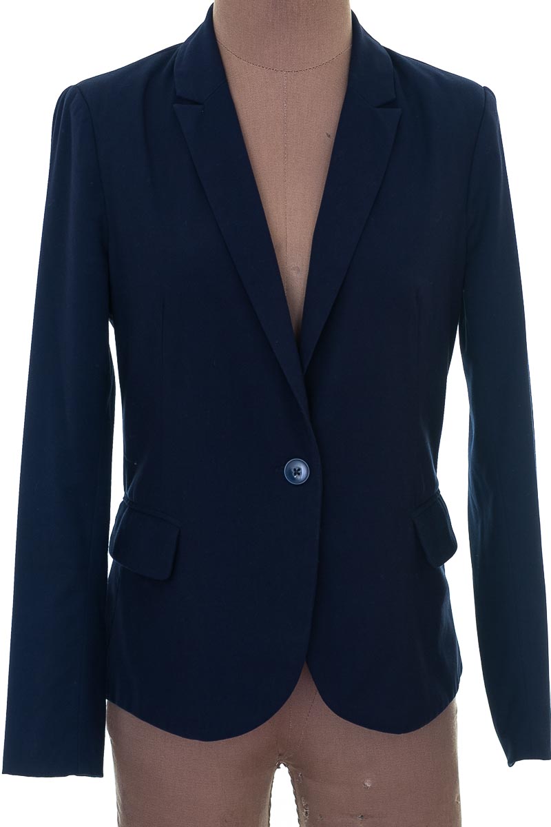 Chaqueta / Abrigo color Azul Stradivarius Closeando