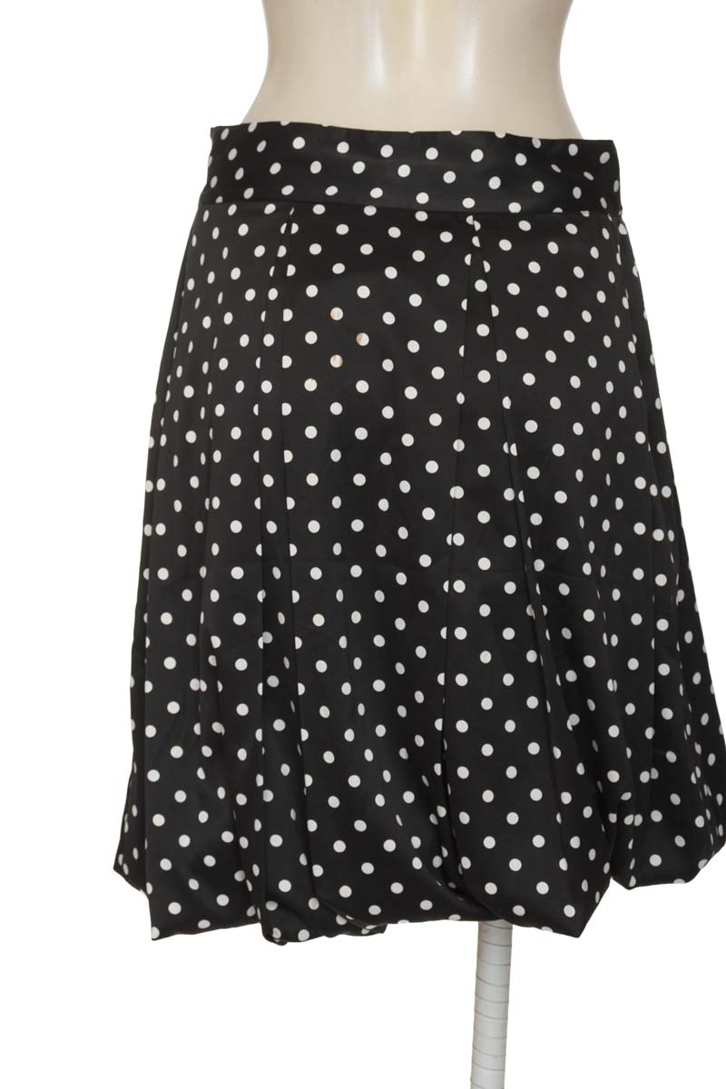 Falda color Negro - Forever 21