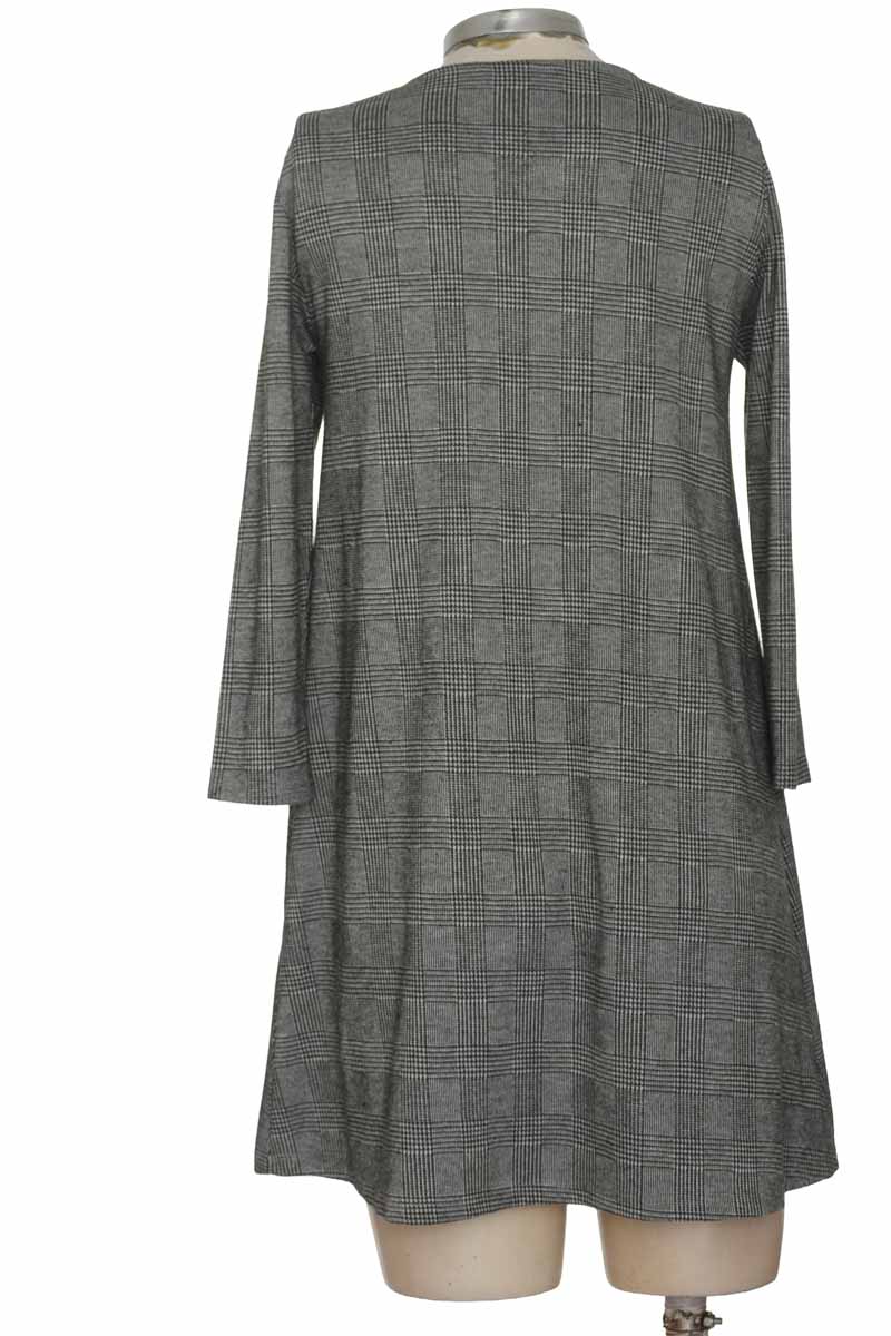 Vestido / Enterizo color Gris - Stradivarius