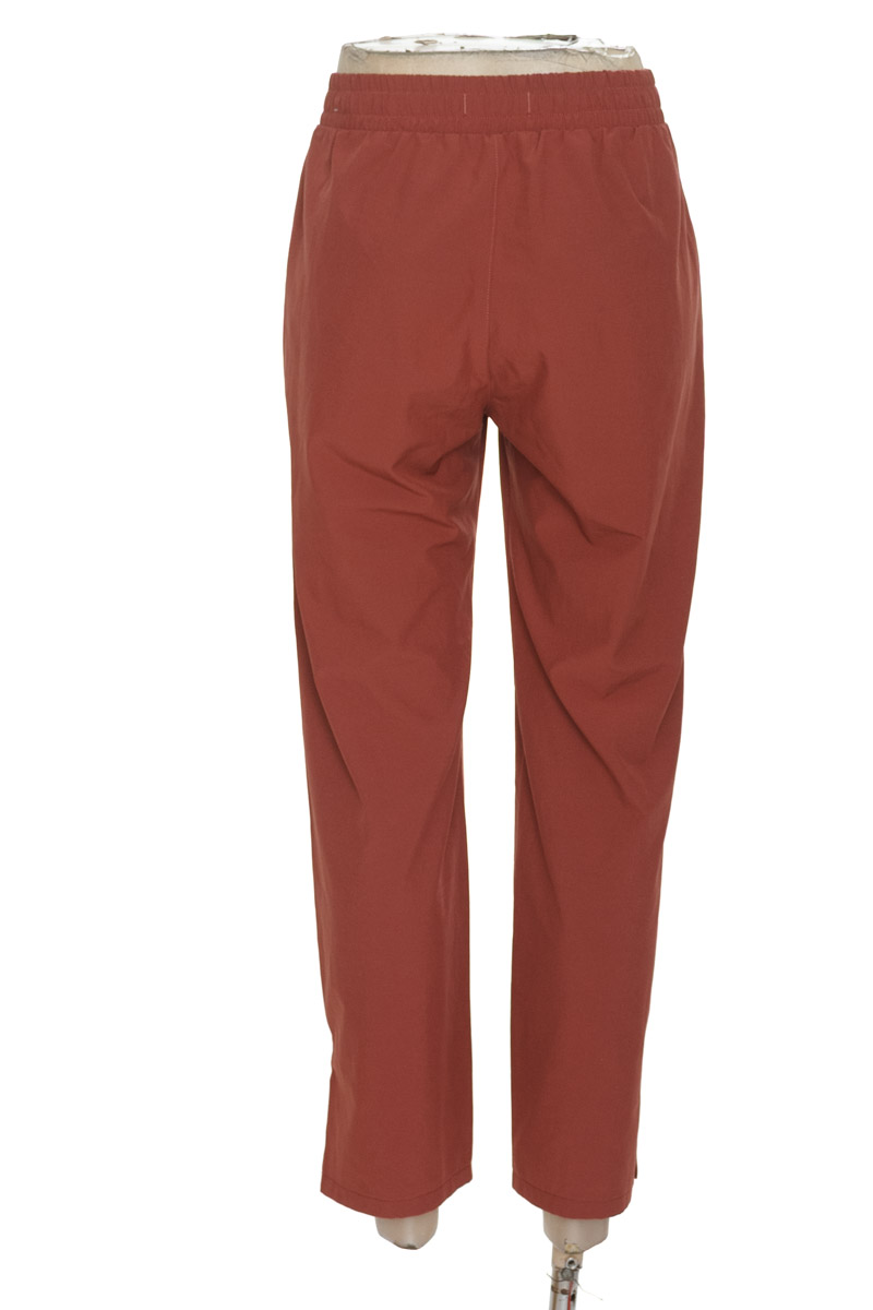 Pantalones color Rosado - Abercrombie & Fitch