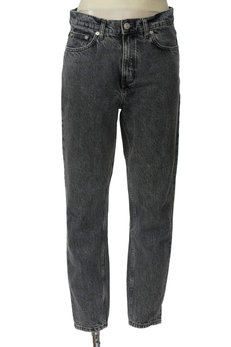 Pantalones color Negro - MNG